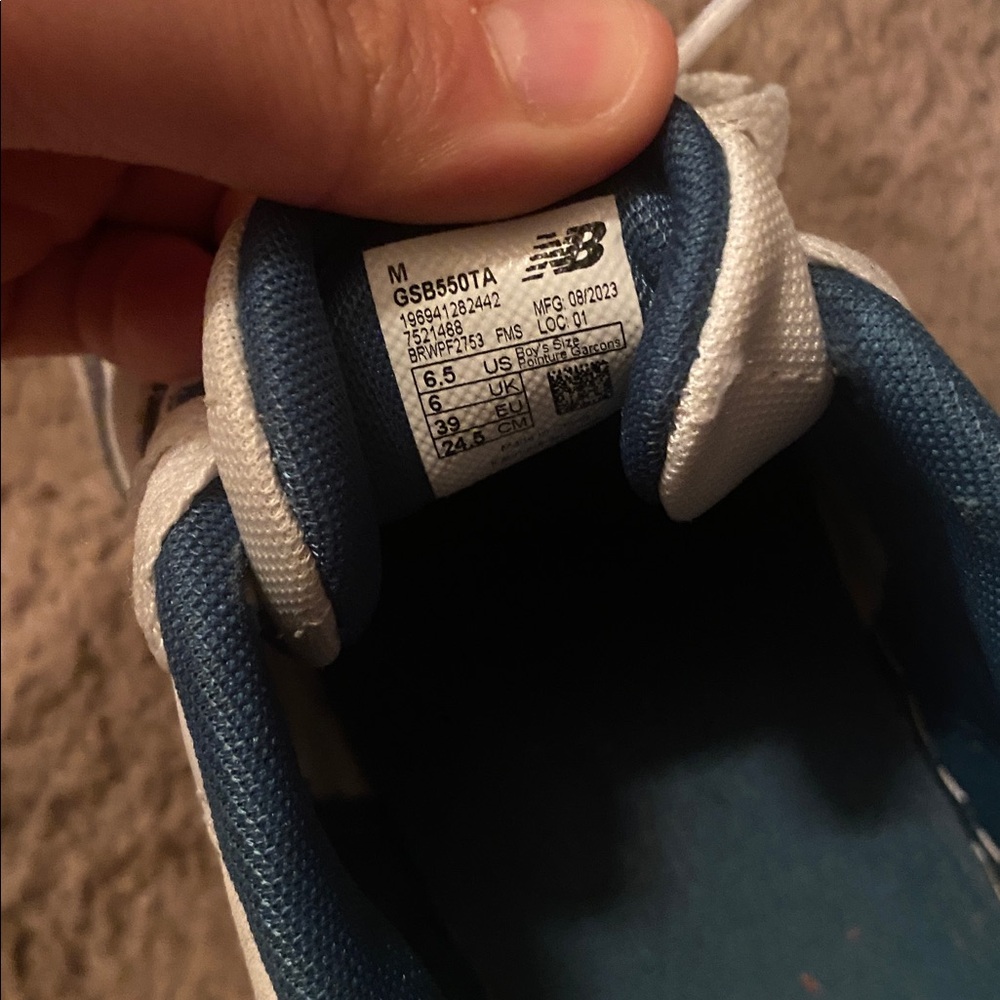 New Balance 550 - Picture 4 of 4